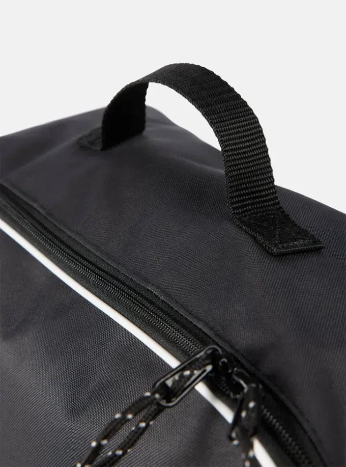 バートン フライトアテンダント 32L アクセサリーバッグ