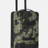 バートン 4輪 フライトデッキ 38L トラベルバッグ