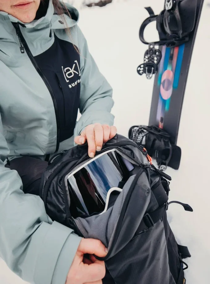 バートン [ak]® ディスパッチャー 18L バックパック (サンプル)