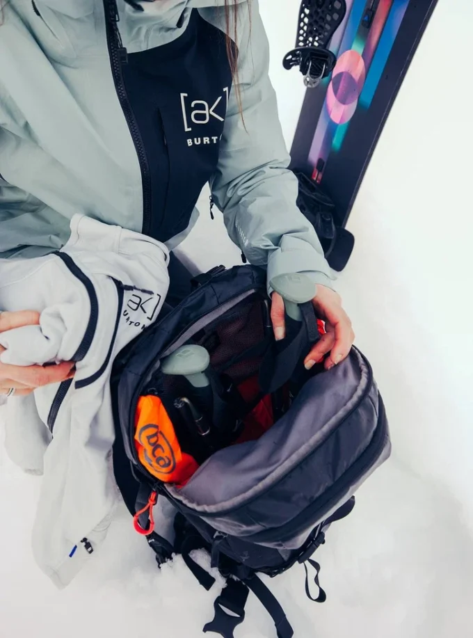 バートン [ak]® ディスパッチャー 18L バックパック (サンプル)