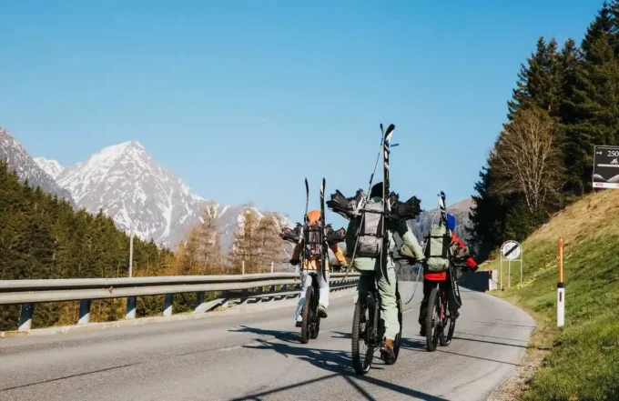 Burton [ak]® Dispatcher 35L バックパック