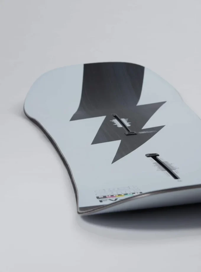 メンズ バートン カスタム フライングV スノーボード